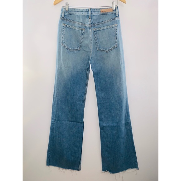 GRLFRND CARLA in Gonna Fly Now - Picture 6 of 8